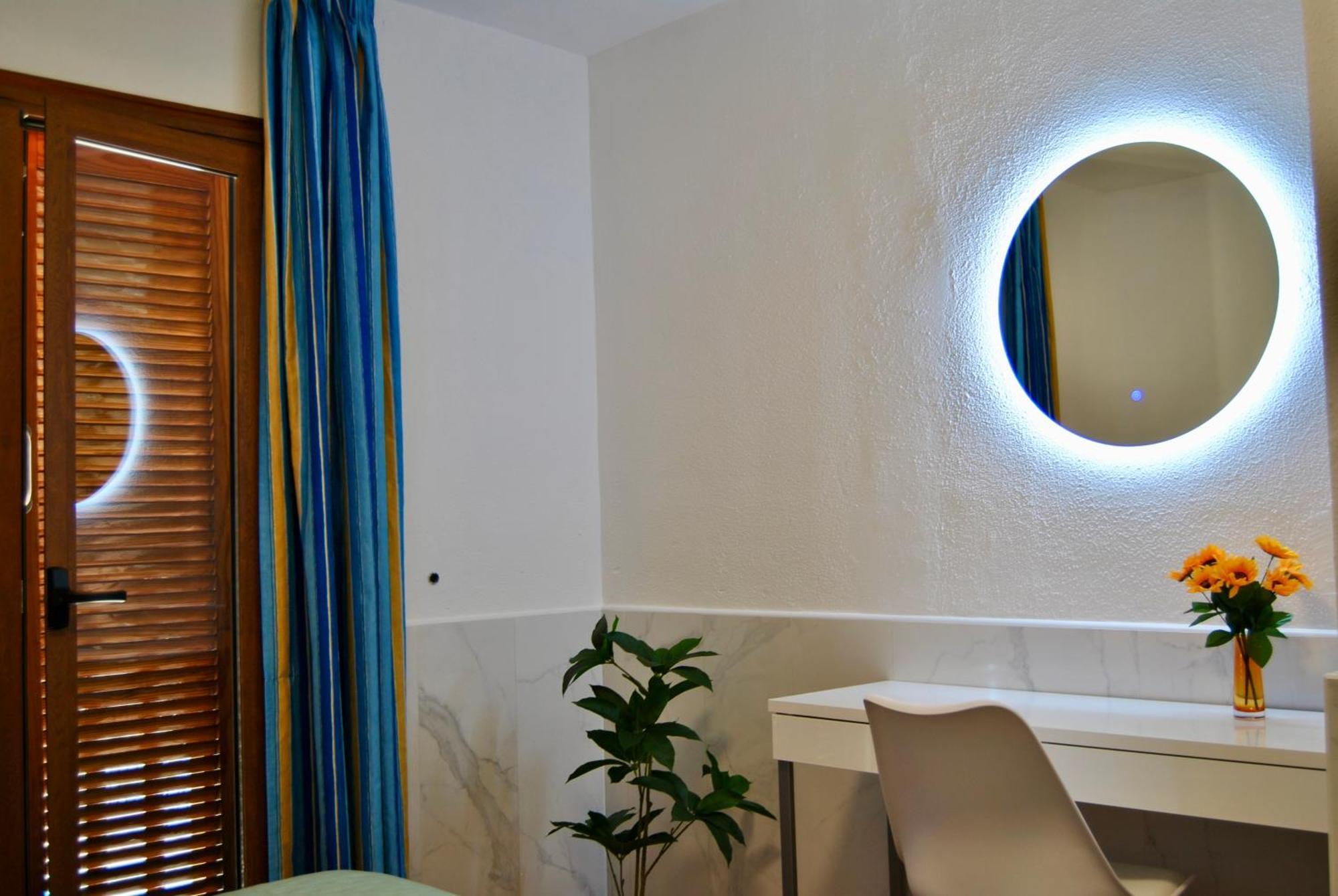 Montecarlo 35 And 45 First Row With Air Conditioning&Wi-Fi And Sound Insulation Puerto Rico  Exteriör bild